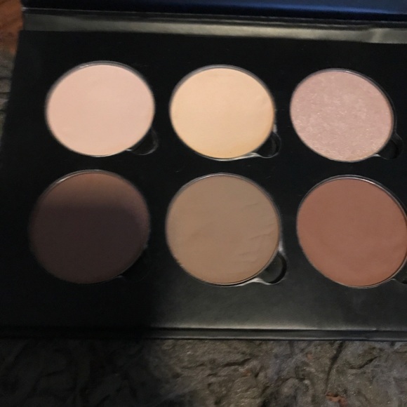 Authentic Anastasia Beverly Hills Contour Palette - Picture 3 of 8